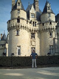 CASTILLO  DE  USS&Eacute;